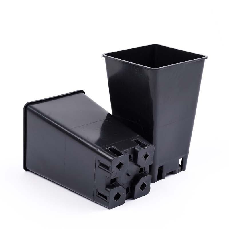 Горшки, ведра, контейнеры